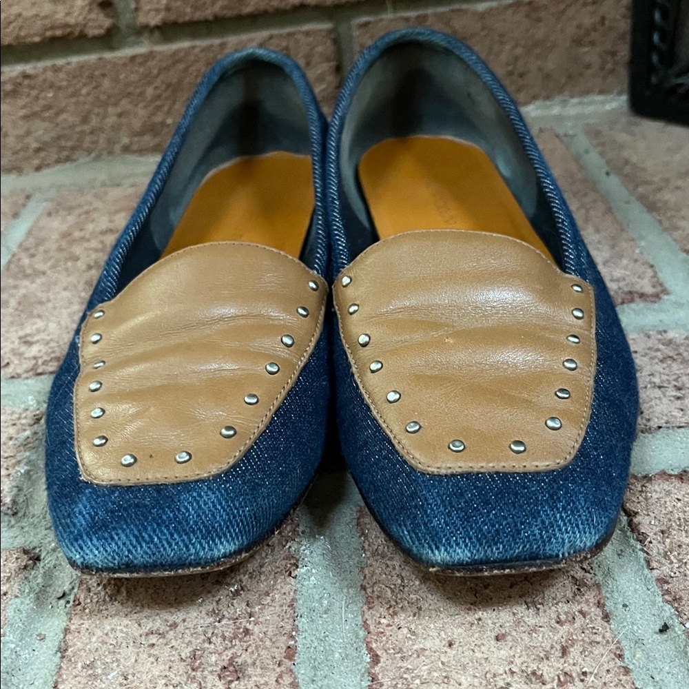 Enzo Angiolini Navy and Tan Loafers - Picture 4 of 9
